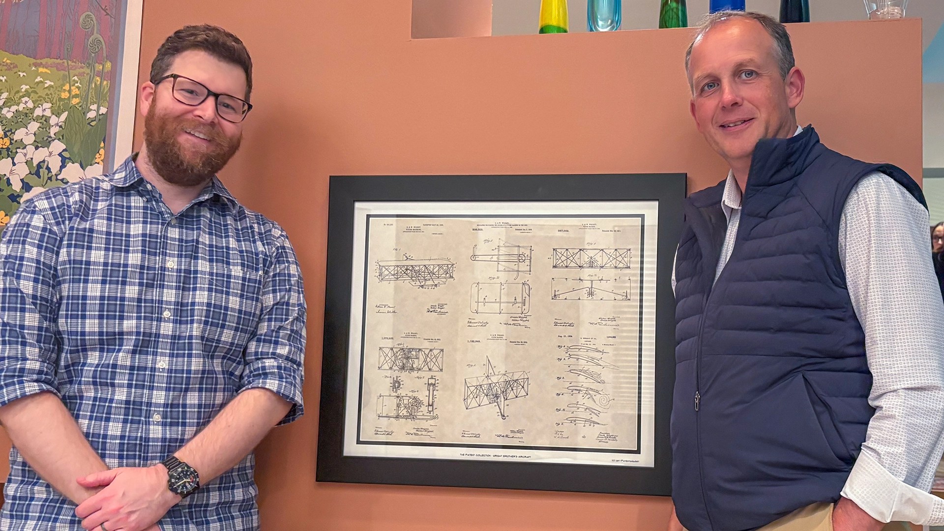 Robert Oakes and Lonnie Shea at the 26th Year Shea Lab Reunion and Symposium at the University of Michigan.